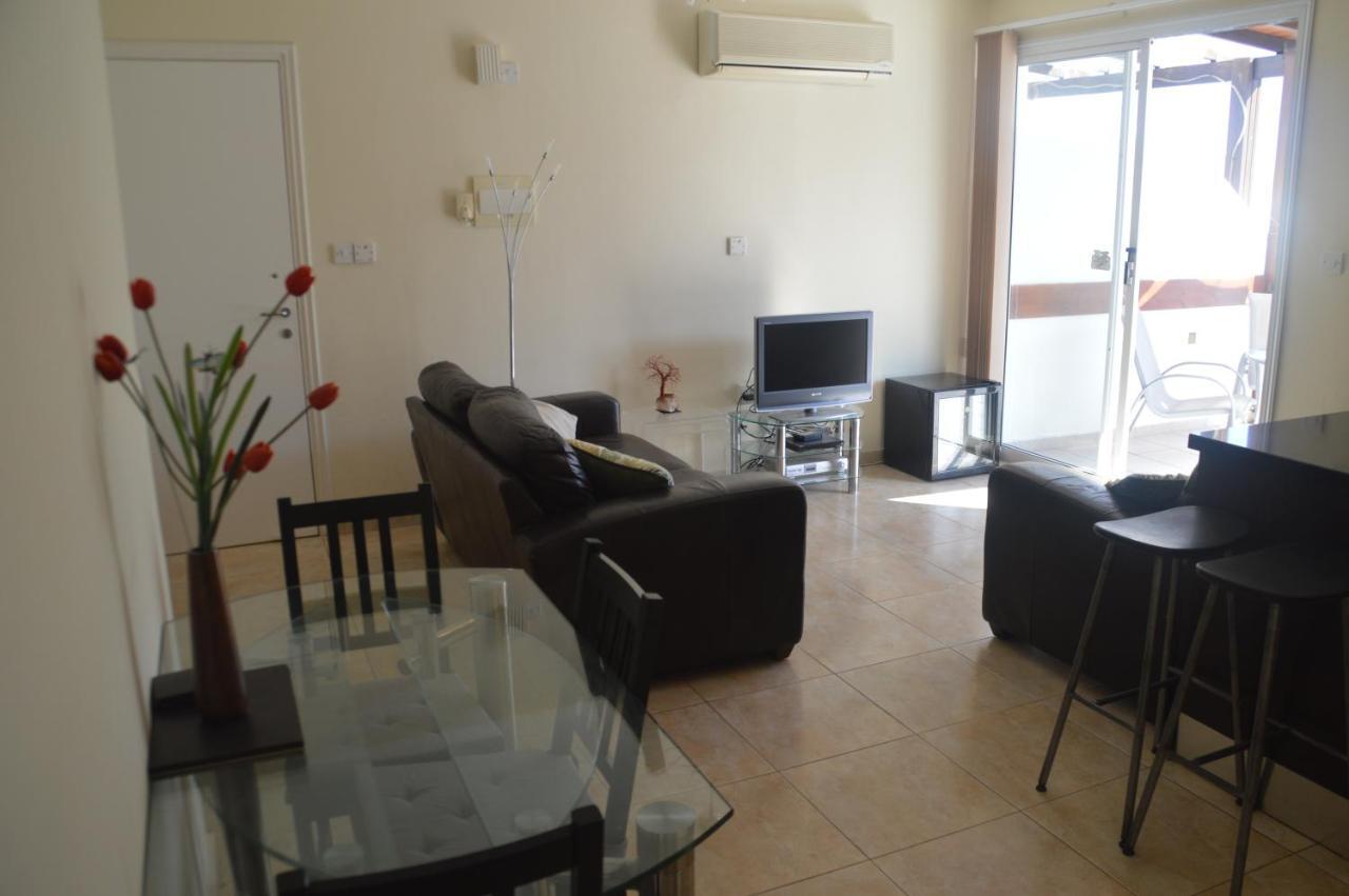 Kapparis Penthouse Lägenhet Paralimni Exteriör bild