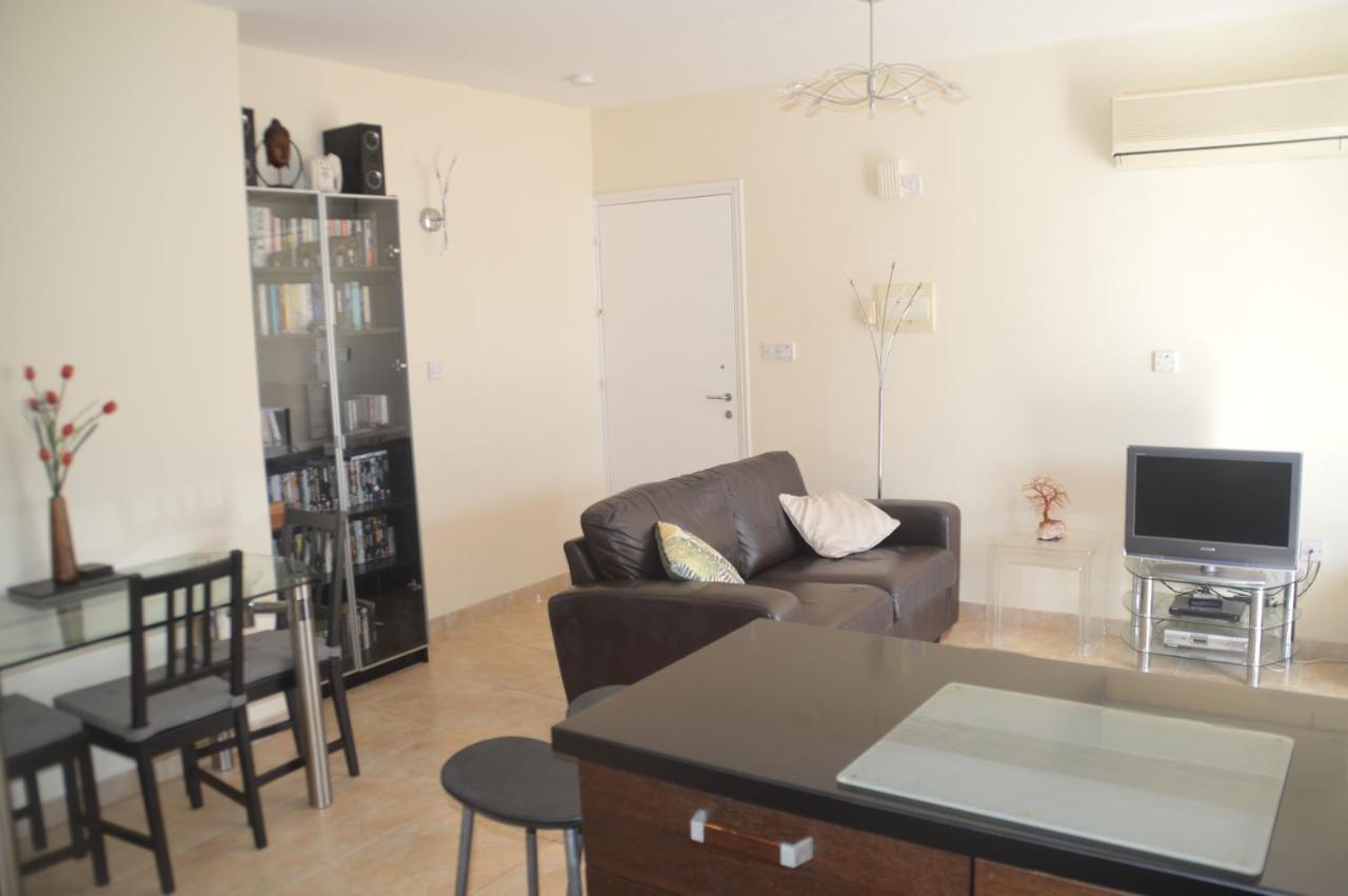 Kapparis Penthouse Lägenhet Paralimni Exteriör bild