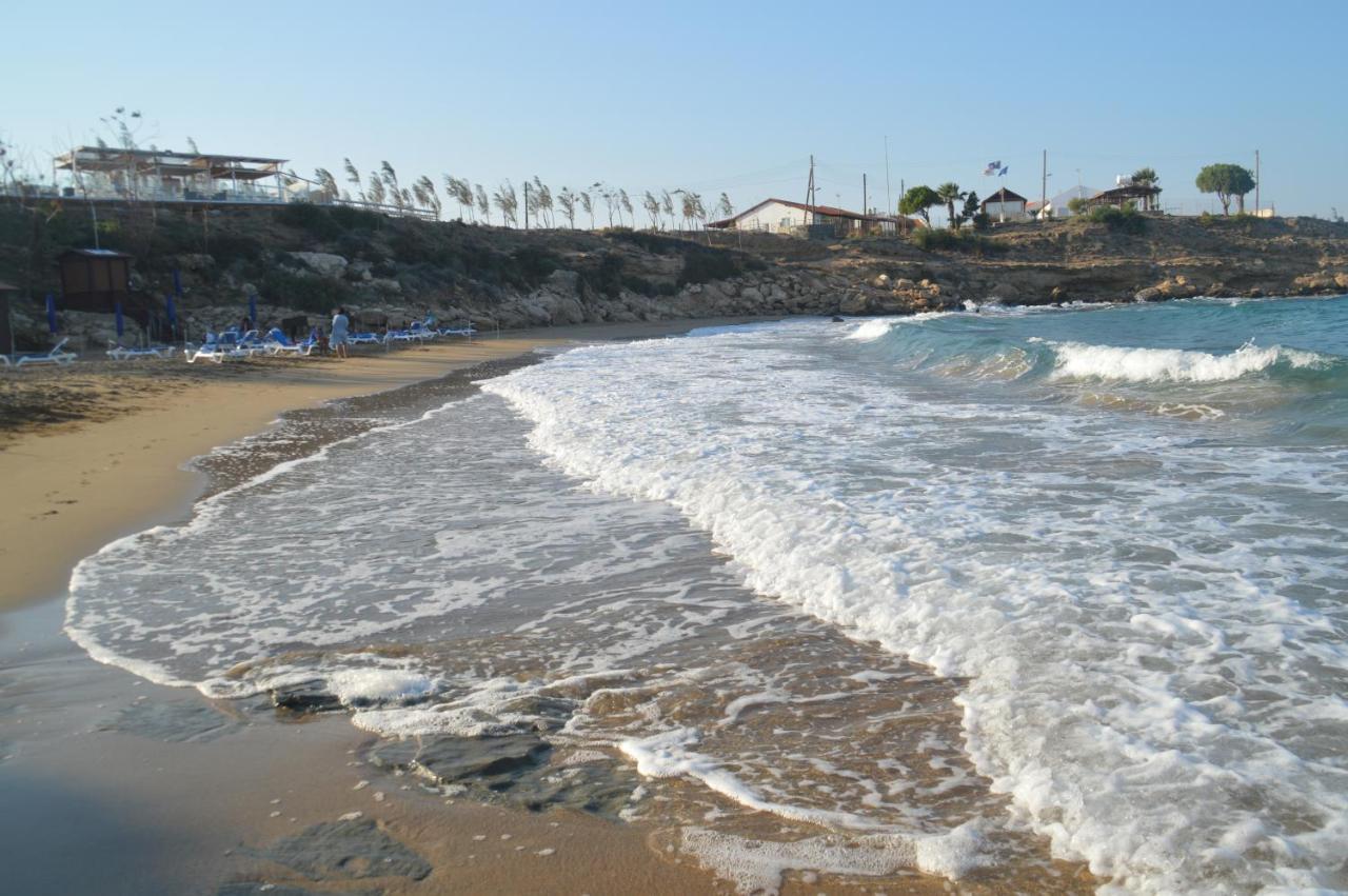 Kapparis Penthouse Lägenhet Paralimni Exteriör bild