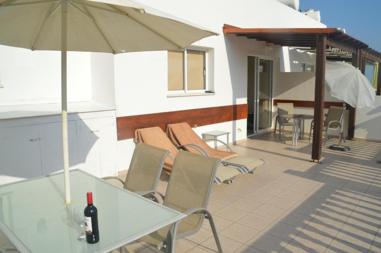 Kapparis Penthouse Lägenhet Paralimni Exteriör bild