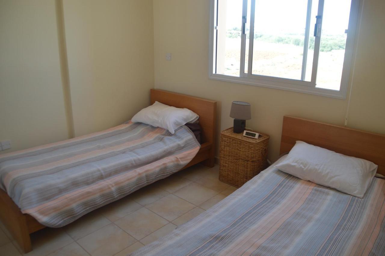 Kapparis Penthouse Lägenhet Paralimni Exteriör bild